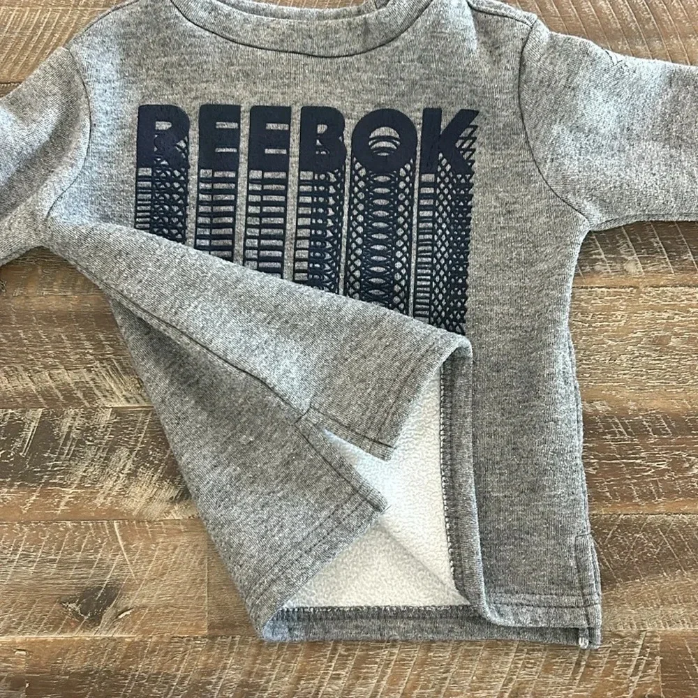 Reebok boys sweat